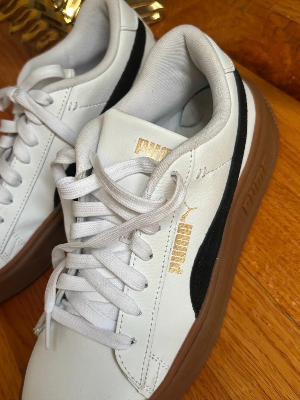 Puma White Sneakers with Black Stripe and Gum Sole